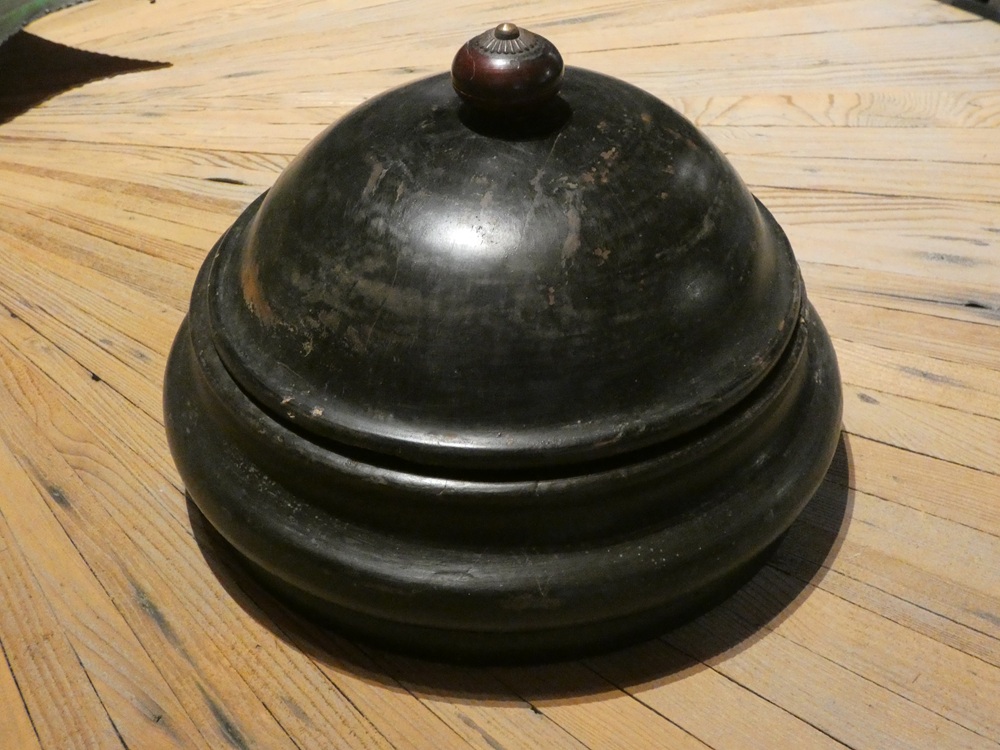 Boite en teck, ancienne, Java, Indonésie