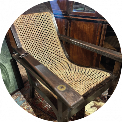 Fauteuil en teck et cannage