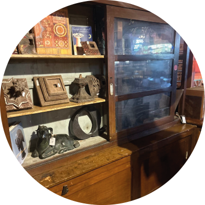 Vitrine deux étages