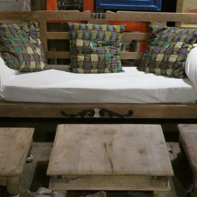 Banc en teck, Art-Déco, dossier amovible, Gudjarat, Inde.