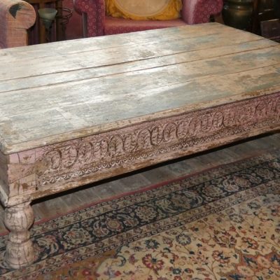 Table basse en teck, ancienne, Rajastan, Inde.