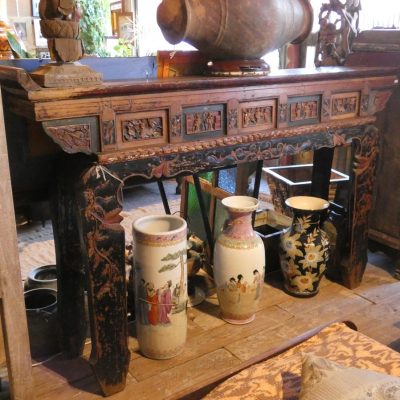 Console chinoise en orme, 19ème.