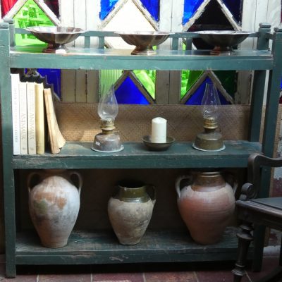 Etagère en teck, ancienne, Rajasthan, Inde.